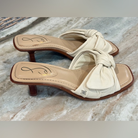 Women’s SAM EDELMAN Darcie cream kitten heel sandals- Size 7.5 - Picture 3 of 6